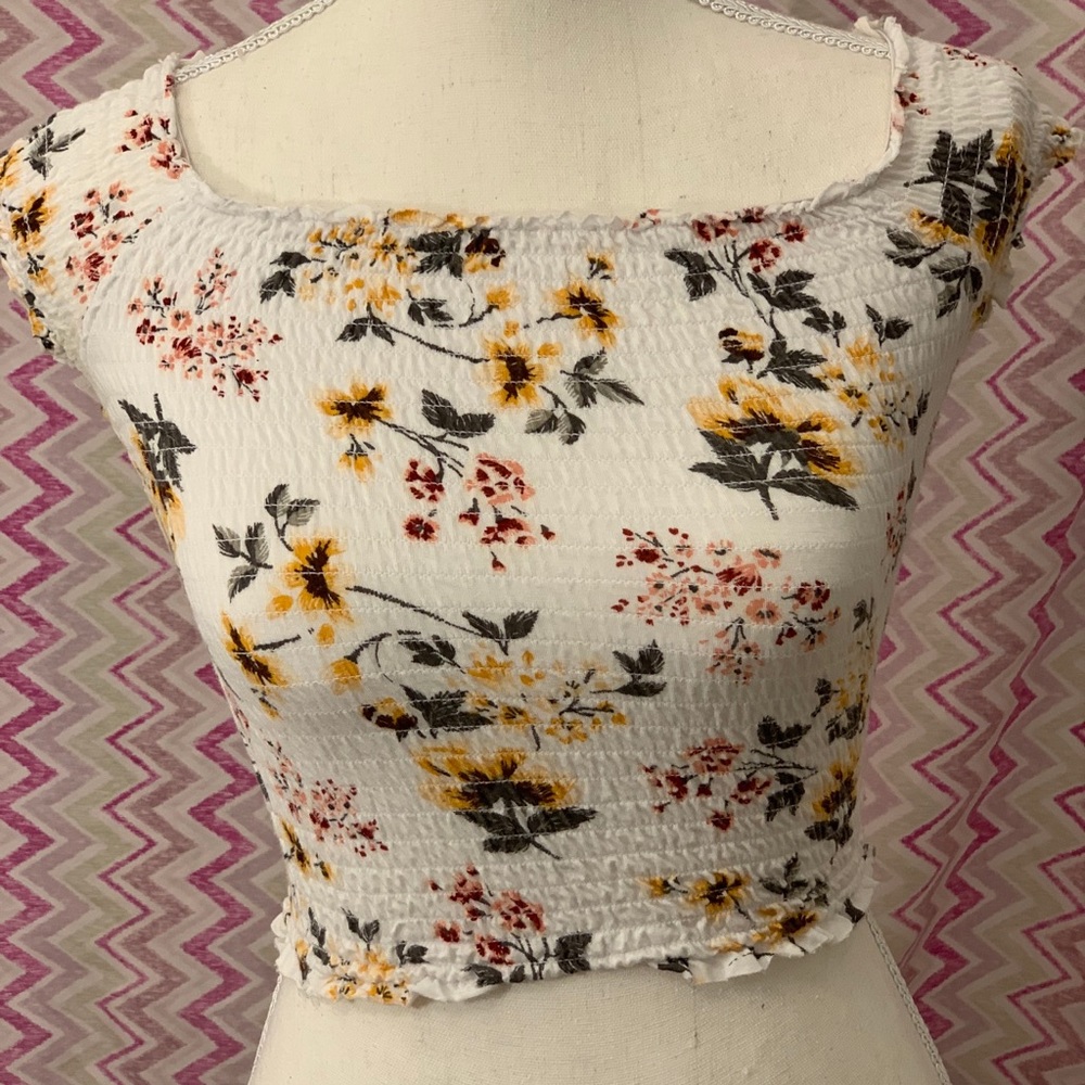 Crop top